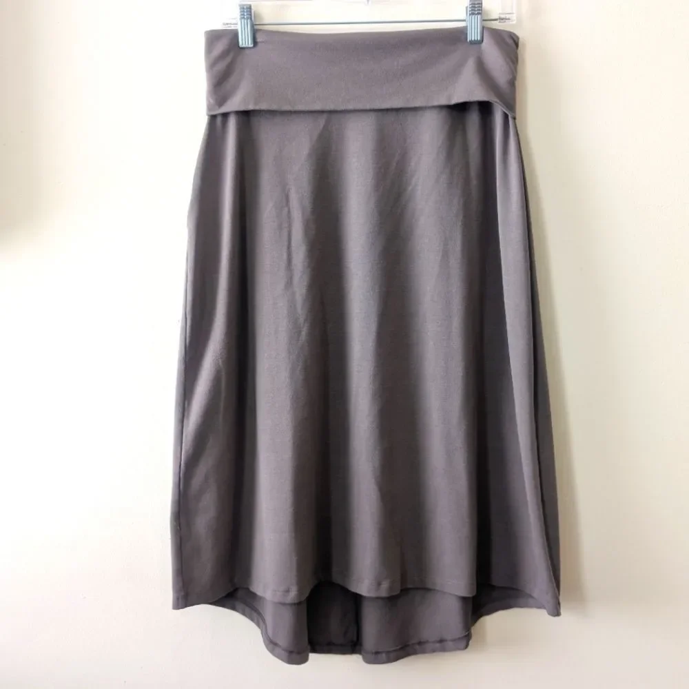 Eddie Bauer Julia Travex Packable Travel Skirt Brown Stretch Knit Knee Size M